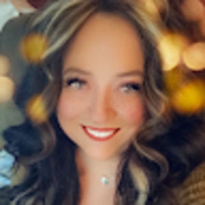 Meet your Posher, Kellie